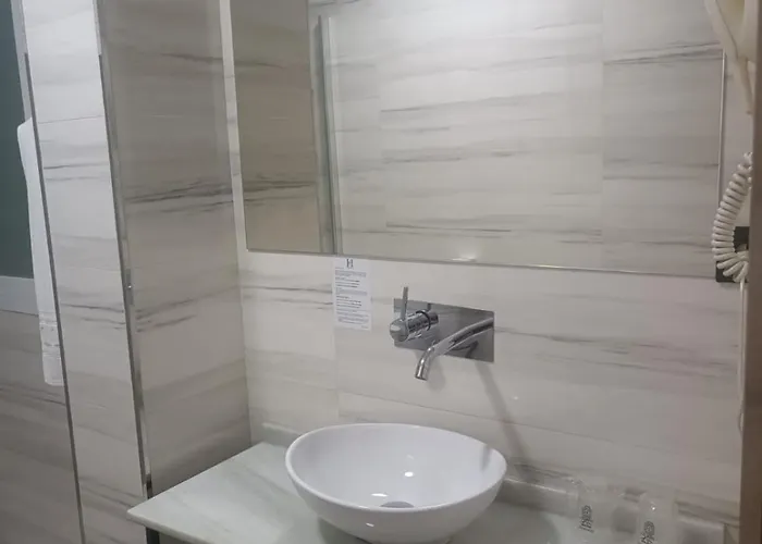 Otel Cedran Granada