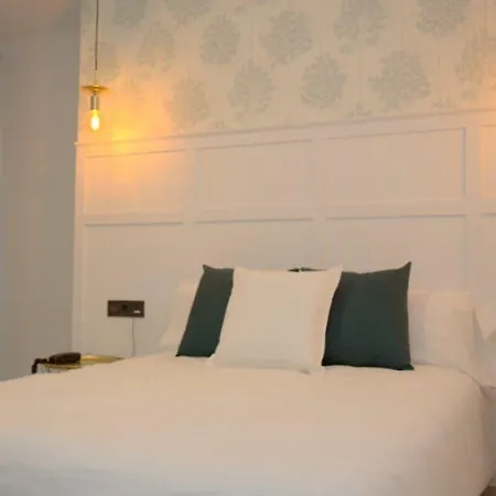 Hotel Cedran 2*