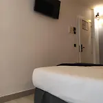 Cedran Hotel
