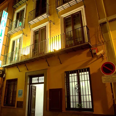 Hotel Cedran 2*